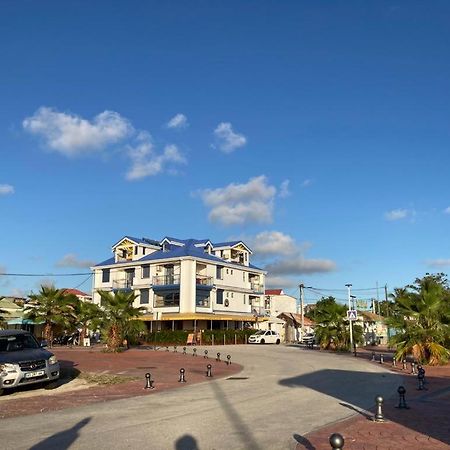 Residence Touloukaera Grand-Bourg  Exterior photo